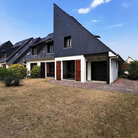 Cottage A 2 Mn A Pied De La Mer Merville-Franceville-Plage Exterior photo
